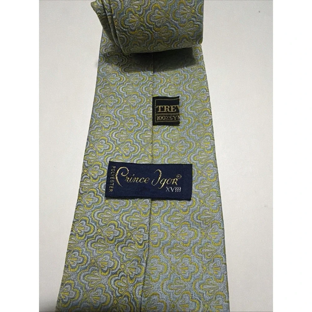 Prince Igor XVIII Mens Tie Grey Lime Green Geometric Fan Pattern Polyester 50in